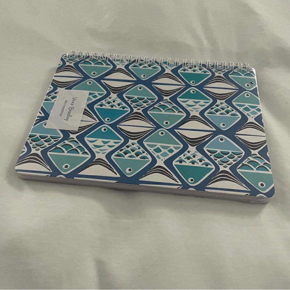 NEW Vera Bradley Mini Notebook in Go Fish Pattern - Picture 5 of 5